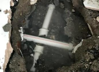 威远阳台漏水维修公司为您分享楼上楼下漏水怎么处理